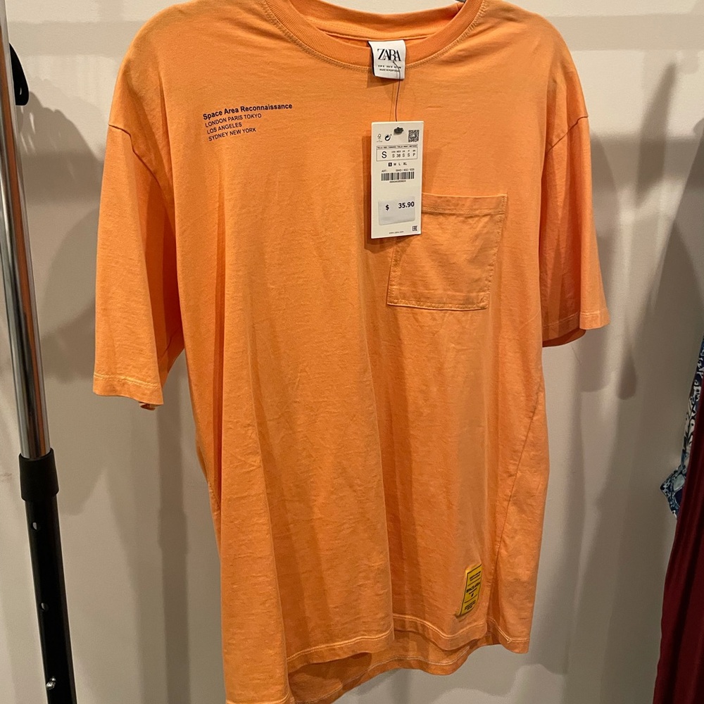 Zara men’s Size S orange t shirt